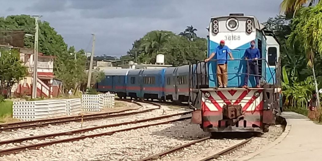 Tren Sancti Sp Ritus Habana Funcionar En El Verano La Voz De Cabaigu N