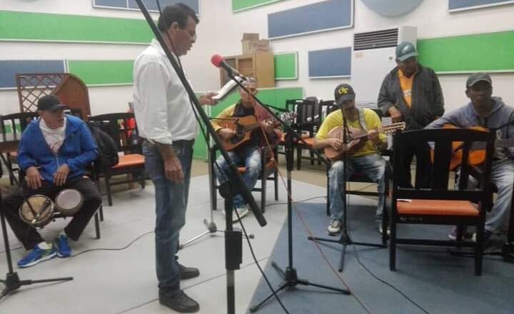 Improvisaciones con sello cabaiguanense sonorizarán Jornada Cucalambeana 
