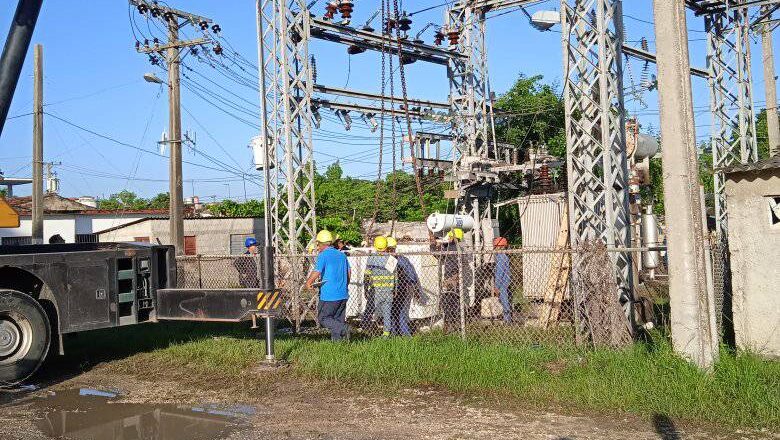 En ejecución montaje de transformador en la subestación eléctrica 4 Kv de Cabaiguán (+ Fotos) (Noticia en Construcción)