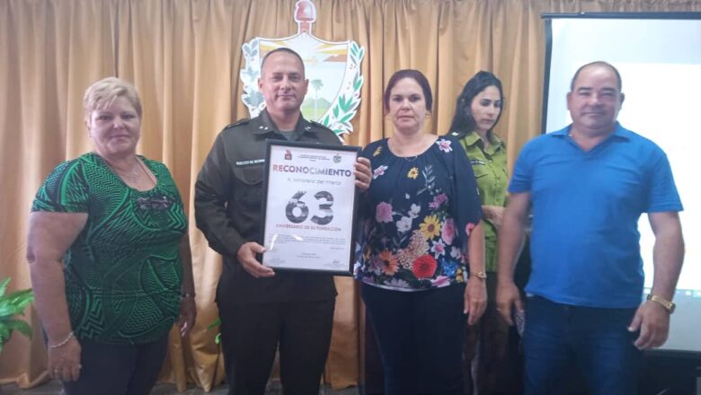 Celebraron en Cabaiguán aniversario 63 del Ministerio del Interior (+Audio y Fotos)