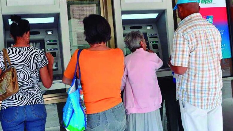 Los avatares de la bancarización: Entre pasarelas virtuales y agonías reales