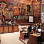 Analizarán en Ecuador pedido de juicio político contra canciller