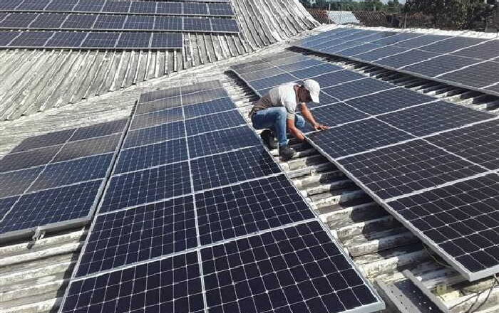 Cuba multiplicará varias veces la generación eléctrica con paneles solares fotovoltaicos
