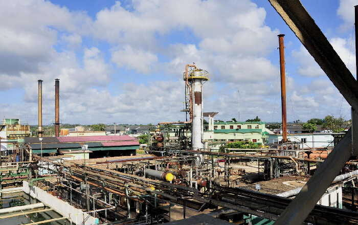 Acciones ambientales en la Refinería de Petróleo de Cabaiguán tributan a la protección de la capa de ozono