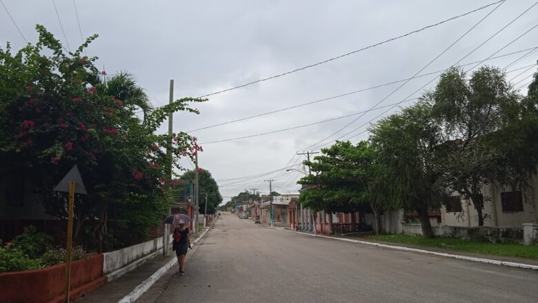 Amanecer nublado en Cabaiguán